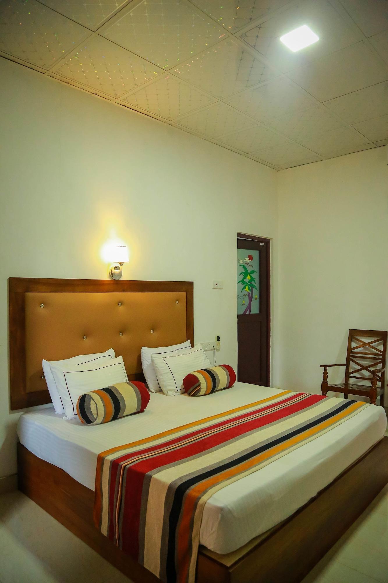 Hotel Moonstone Anuradhapura Dış mekan fotoğraf