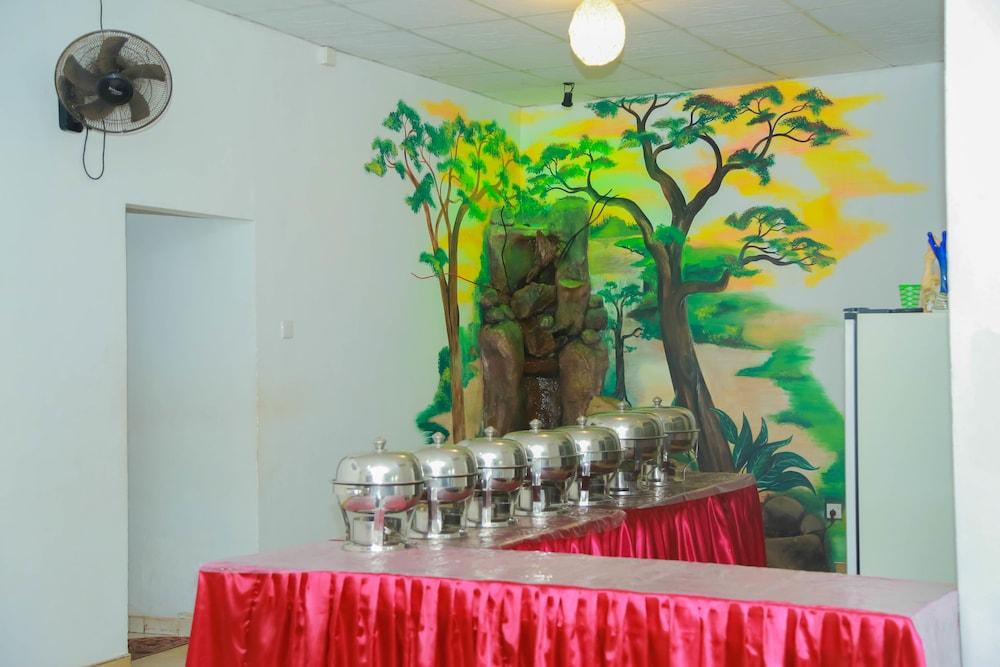 Hotel Moonstone Anuradhapura Dış mekan fotoğraf