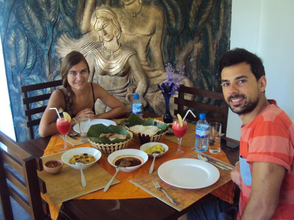 Hotel Moonstone Anuradhapura Dış mekan fotoğraf