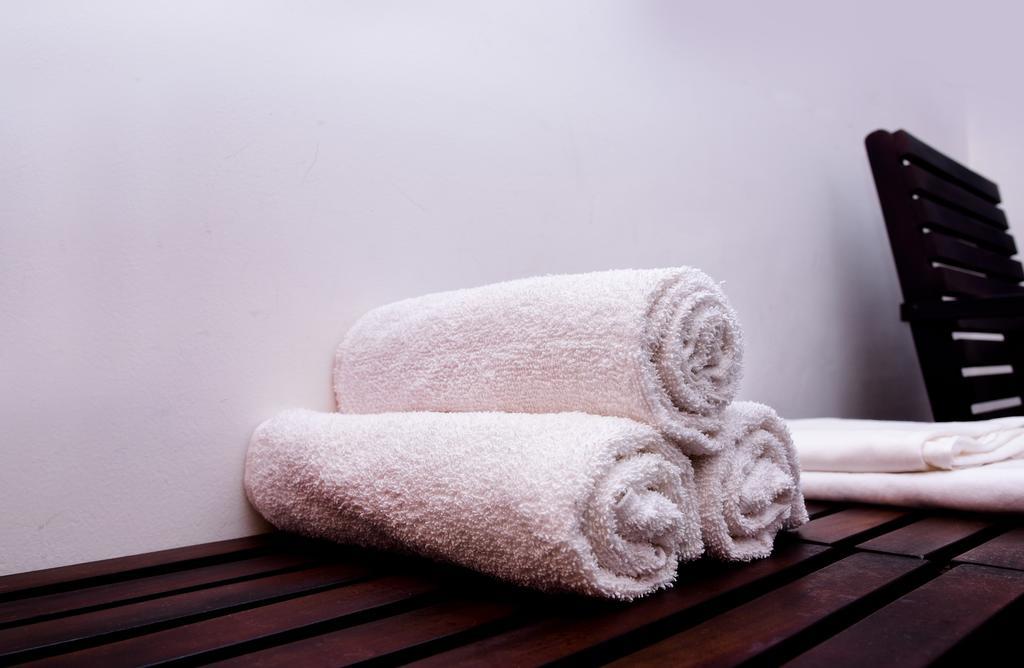 Hotel Moonstone Anuradhapura Dış mekan fotoğraf