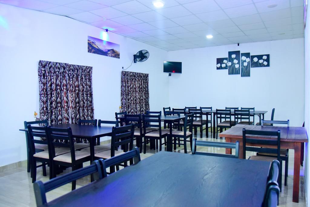 Hotel Moonstone Anuradhapura Dış mekan fotoğraf